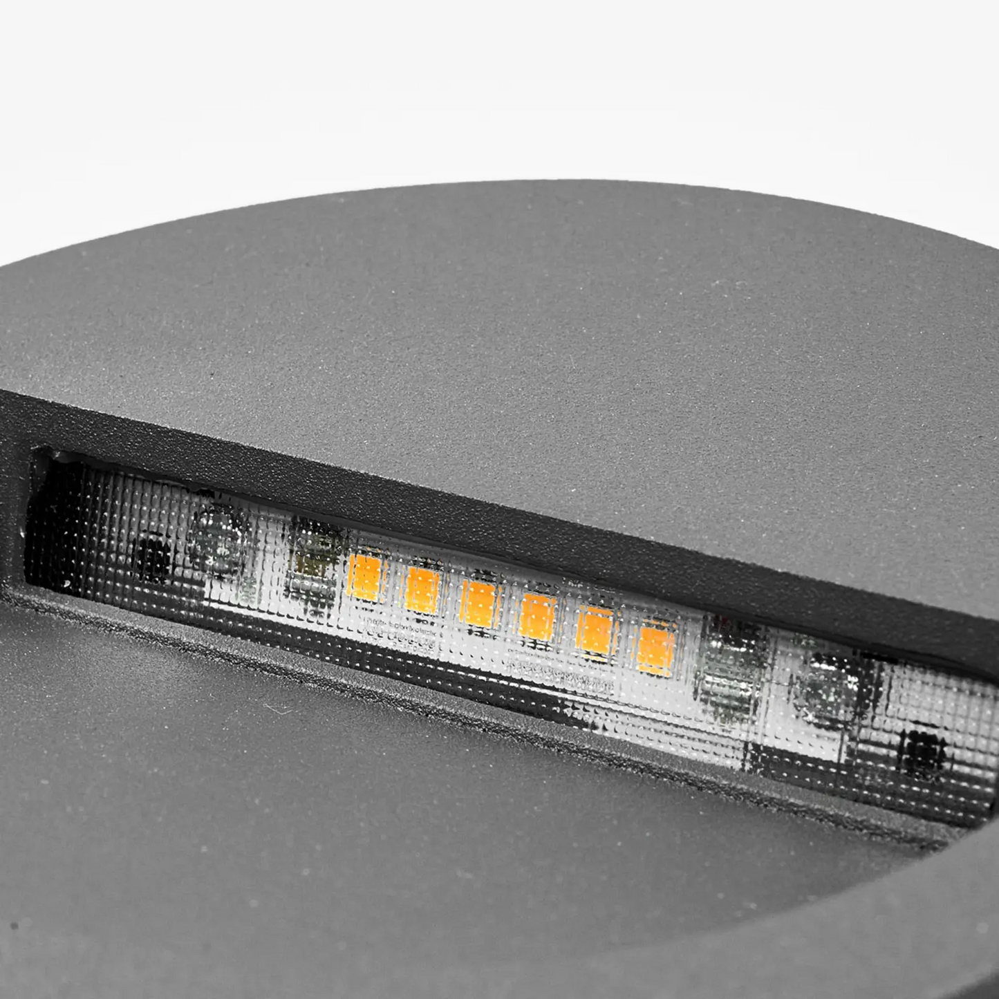 Apvalus LED įleidžiamas sieninis šviestuvas Loya