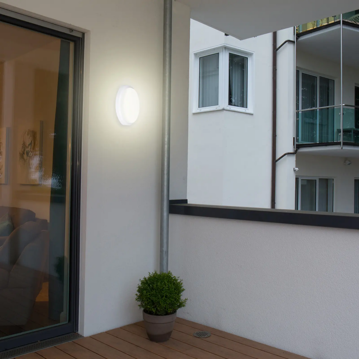Lumens Müller Licht 20300537 lubinė LED lempa 8W 4000K 650lm IP54 176x56mm