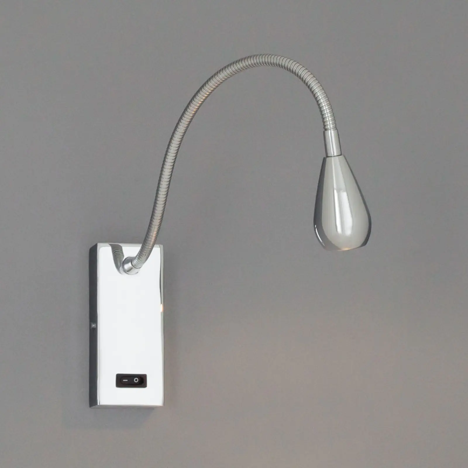 Lindby Rasmus LED sieninis šviestuvas chromo