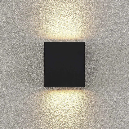 Lindby Ugar LED lauko sieninis šviestuvas, 13 cm aukštyn/žemyn