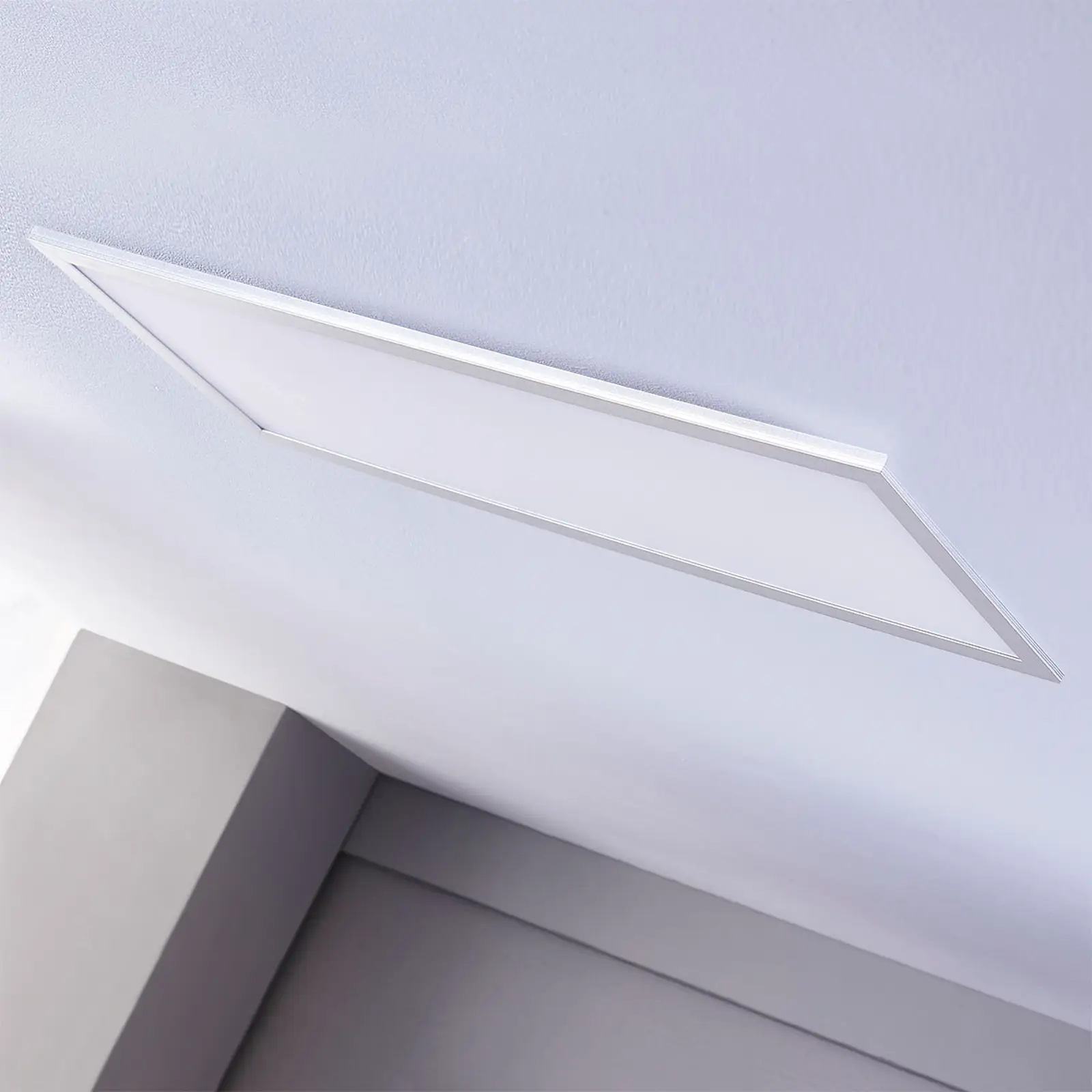 Lindby Livel LED skydelis, 4000K, 80cm x 30cm