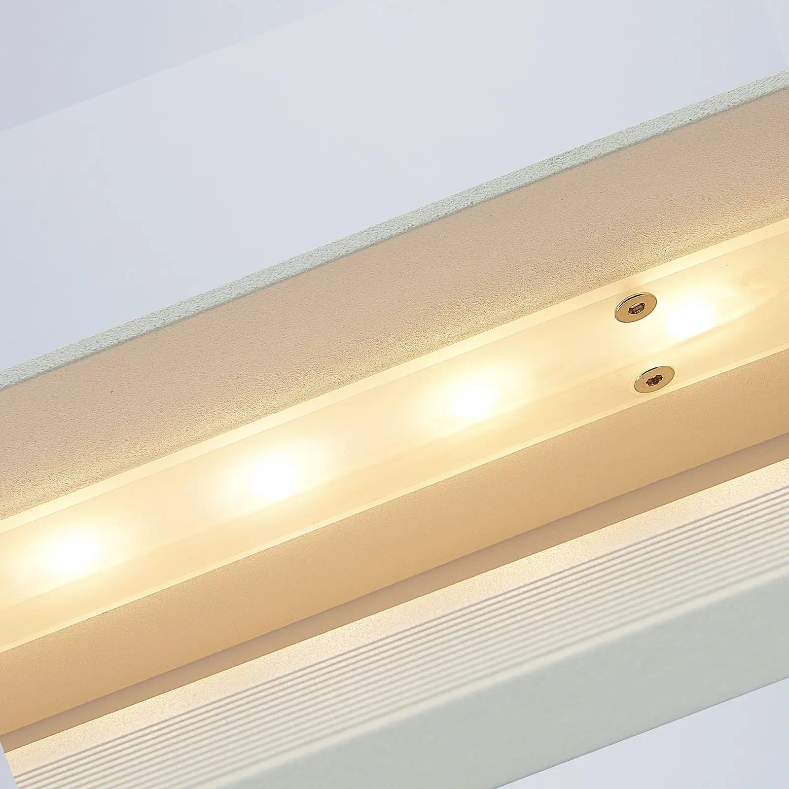Lonisa LED sieninis šviestuvas, baltas, 53 cm
