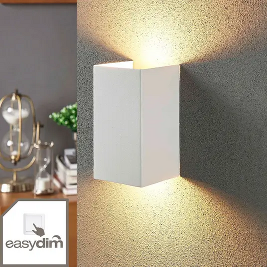 LED sieninis šviestuvas Jaymie, 2 lempučių, reguliuojamas per jungiklį.