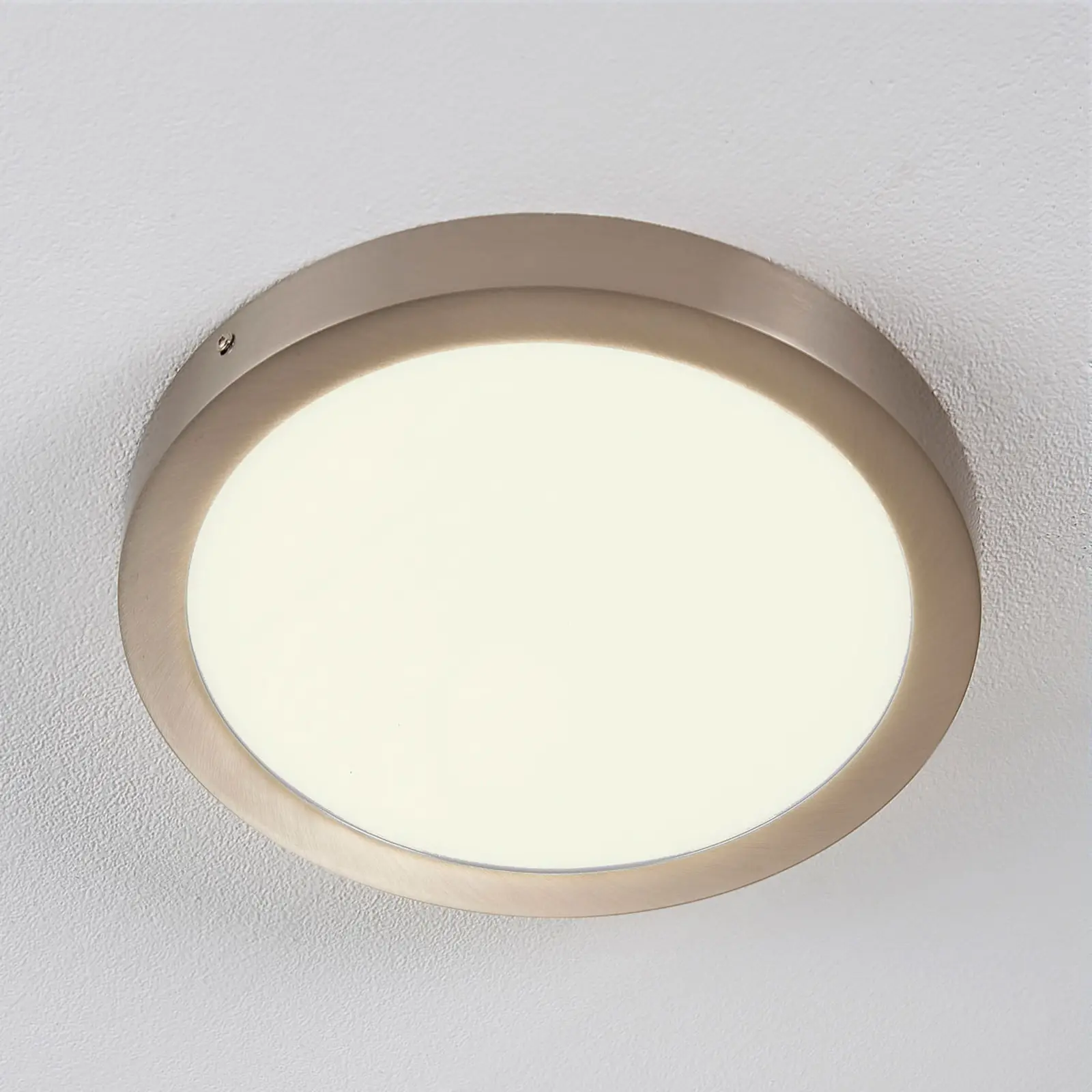 Milea - apvalios formos LED lubų šviestuvas