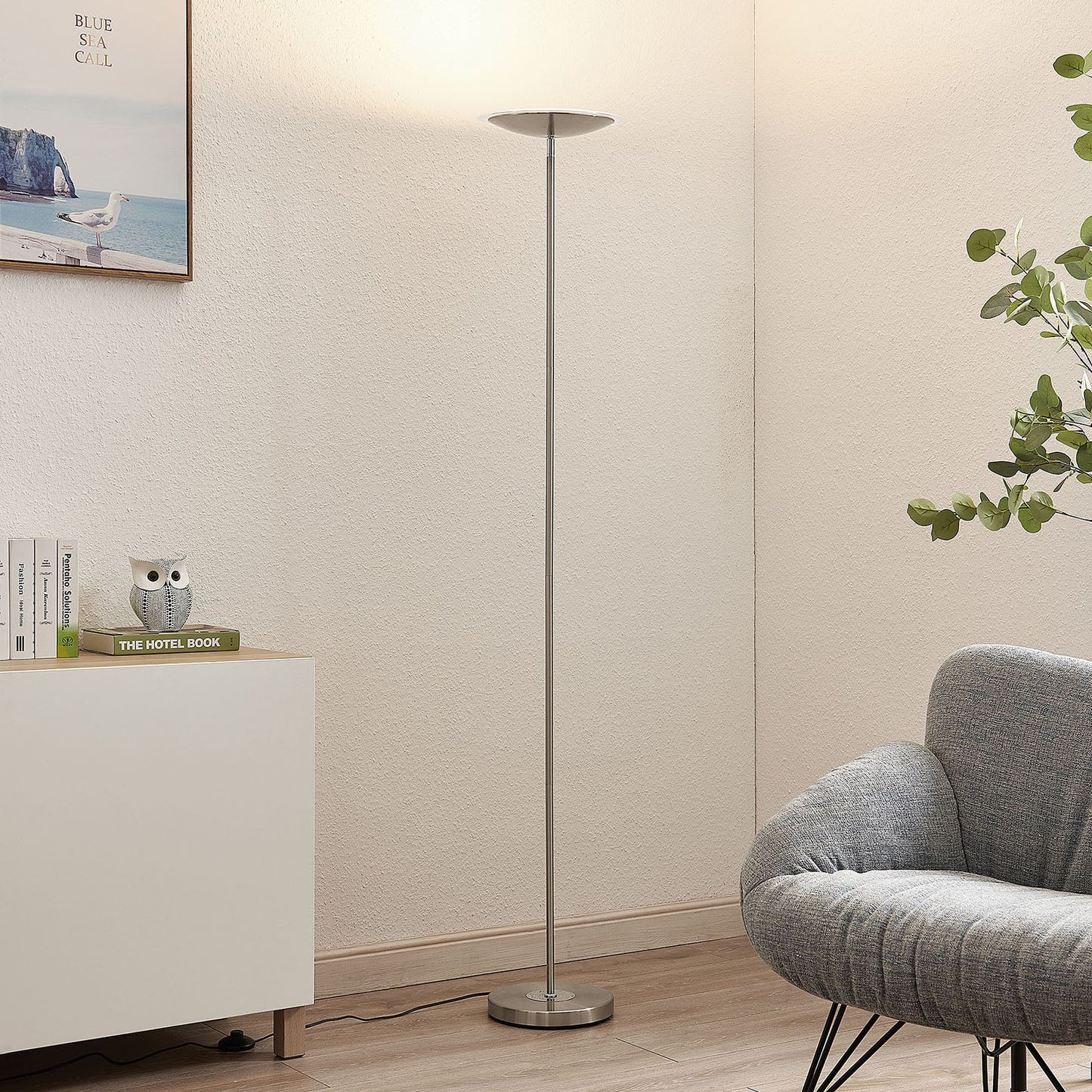 Lindby Heliani LED toršeras, 1 lempa, chromas