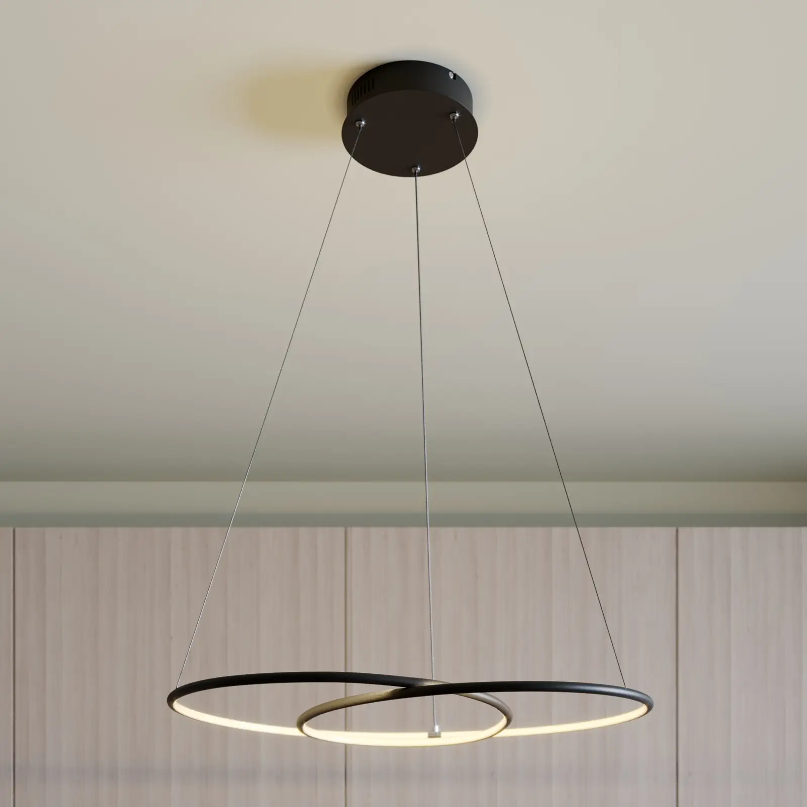 Lindby Lucy LED pakabinamas šviestuvas, 70cm, matinė juoda