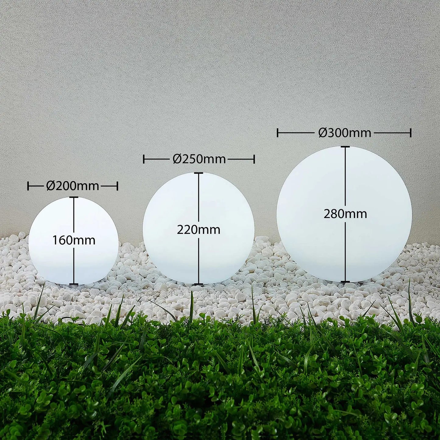 Lindby Lago LED saulės lempos RGBW, 3 rutuliukų rinkinys